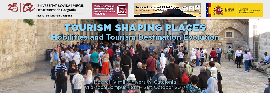 Tourism Shaping Places: Mobilities and Tourism destination evolution  